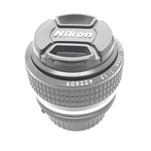 Obbiettivo Nikon Nikkor 50mm 1:1,2 