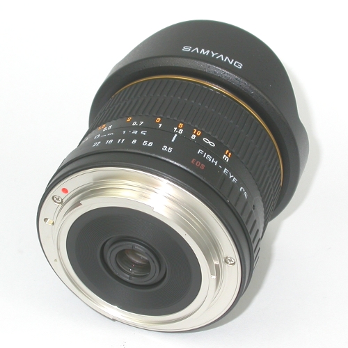 Obiettivo Samyang ultragrandangolo FISH-EYE  focale 8mm f 3,5 innesto Canon Eos