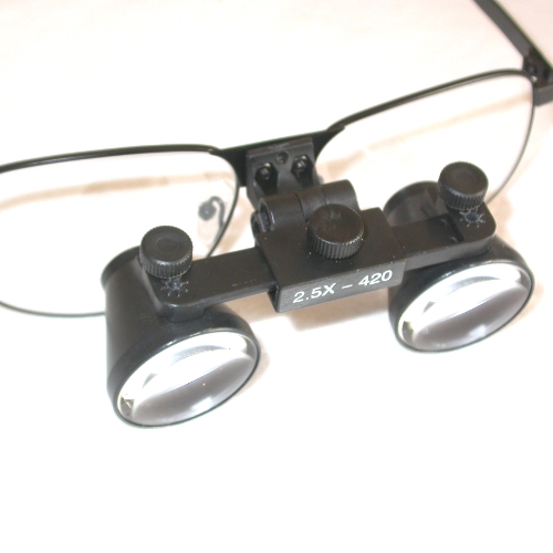 NUOVI occhiali ingrandenti galileiani 2,5X distanza di lavoro 420mm