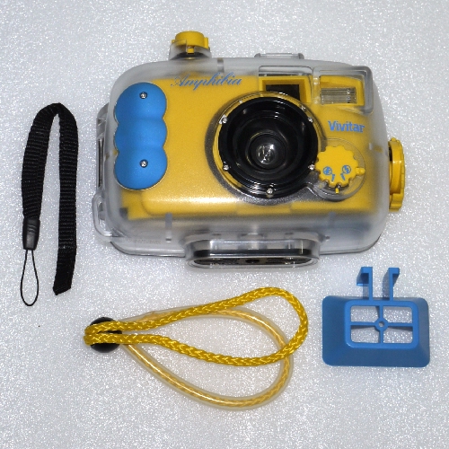 Fotocamera analogica con custodia sub  Vivitar Amphibia underwater 35mm camera