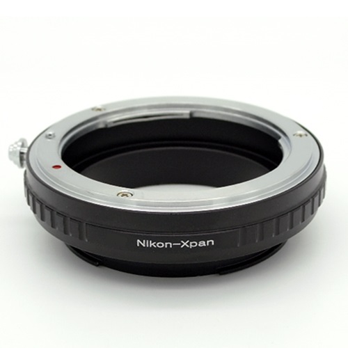 Adattatore per obiettivi Nikon  per fotocamere Hasselblad  X PAN
