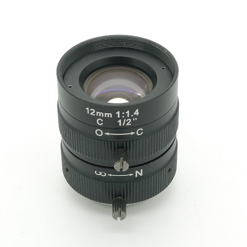 Obiettivo telecamera CCTV passo C mount f 12 mm 1:1,4  1/2'' IR con diaframma