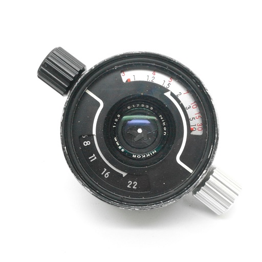 Obiettivo decentrabile Nikon PC - NIKKOR 1:2.8  f = 35 mm