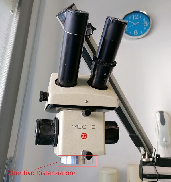 Obiettivo distanziatore / riduttore 0,5 X semiapo per microscopio MBS 10